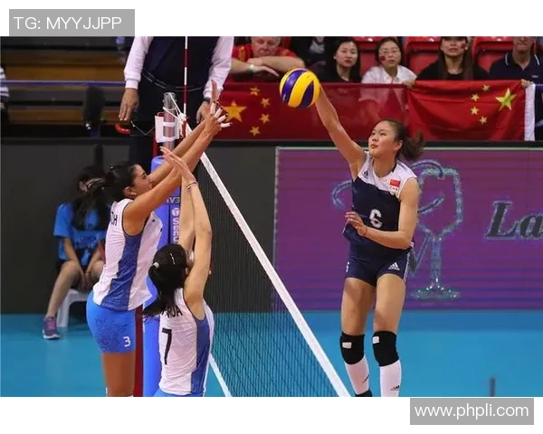 周敏独家分享排球心得与技巧助你提升竞技水平与团队配合能力 周敏独家分享排球心得与技巧助你提升竞技水平与团队配合能力