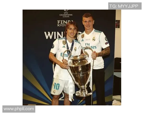 怀念已故足球巨星他们的传奇与影响力永存于世 怀念已故足球巨星他们的传奇与影响力永存于世