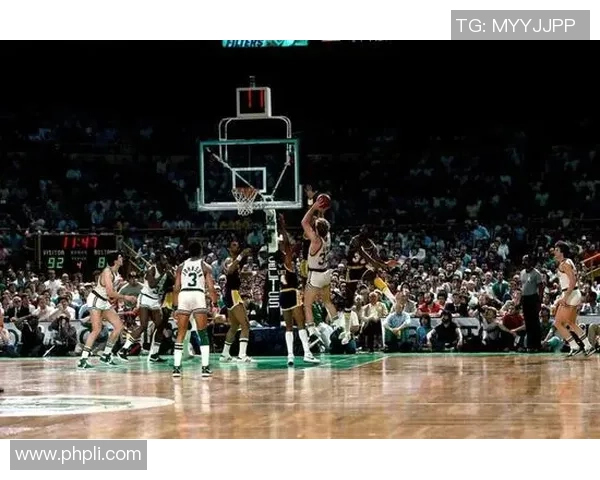 深度对话吴伟篮球人生的起伏与梦想追逐之路